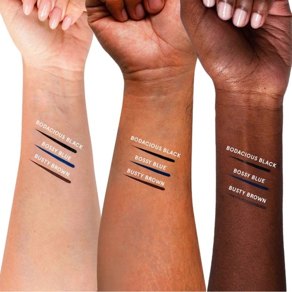 ONE / SIZE BEAUTY POINT MADE WATERPROOF LIQUID EYELINER PEN IN “BOSSY BLUE” - Picture 5 of 9